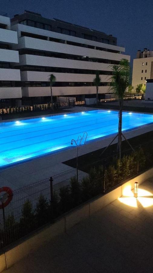 Holidays2Torremolinos Alamos 3 Bedroom & Terrace & Pool Exterior foto